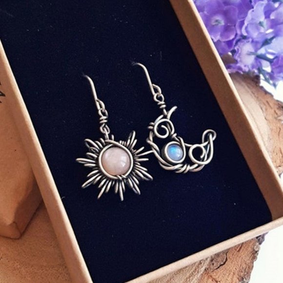 NEW Vintage Silver Moon Sun Drop Dangle Earrings - Picture 3 of 10
